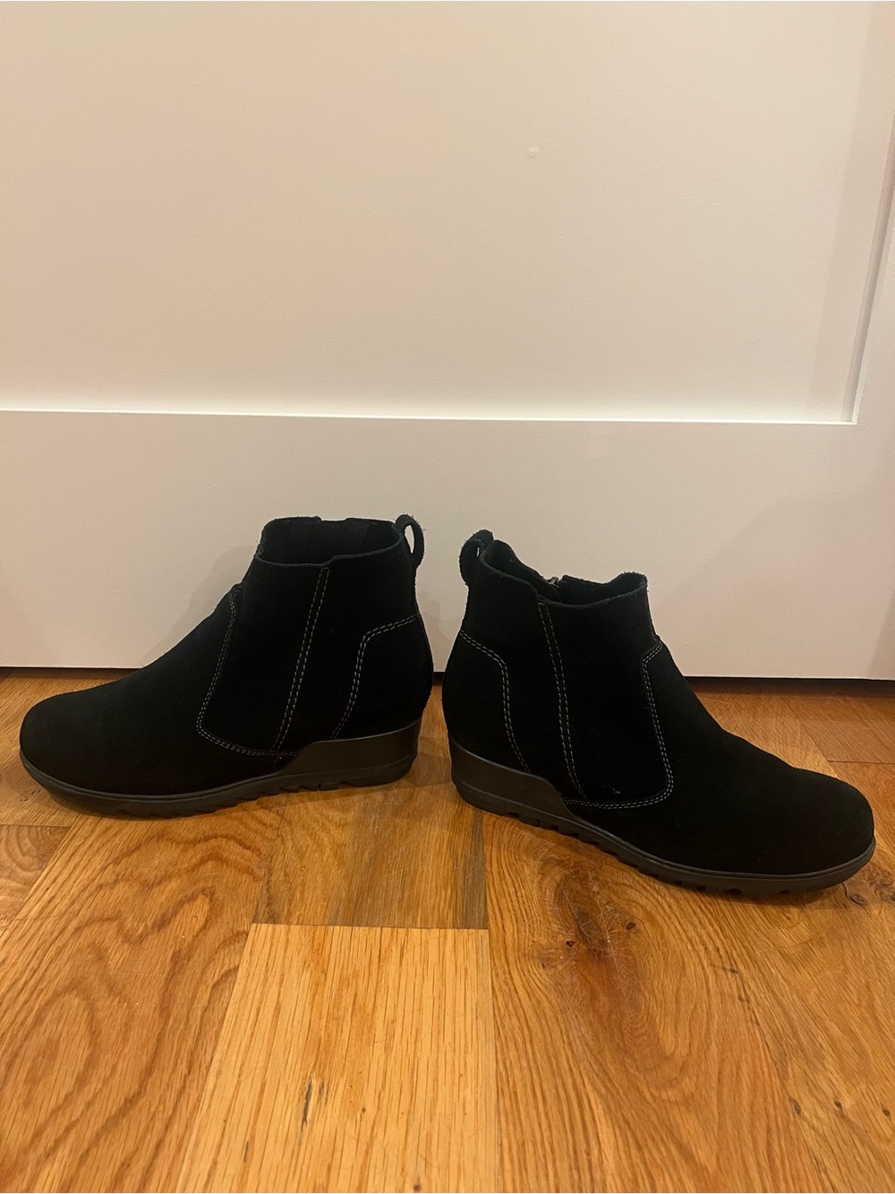Sorel Black Suede Ankle Booties - waterproof